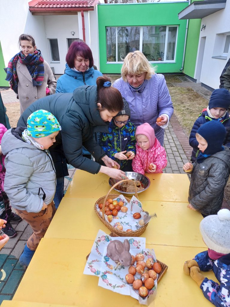 Vecāku mēnesis, Lieldienas - 2024