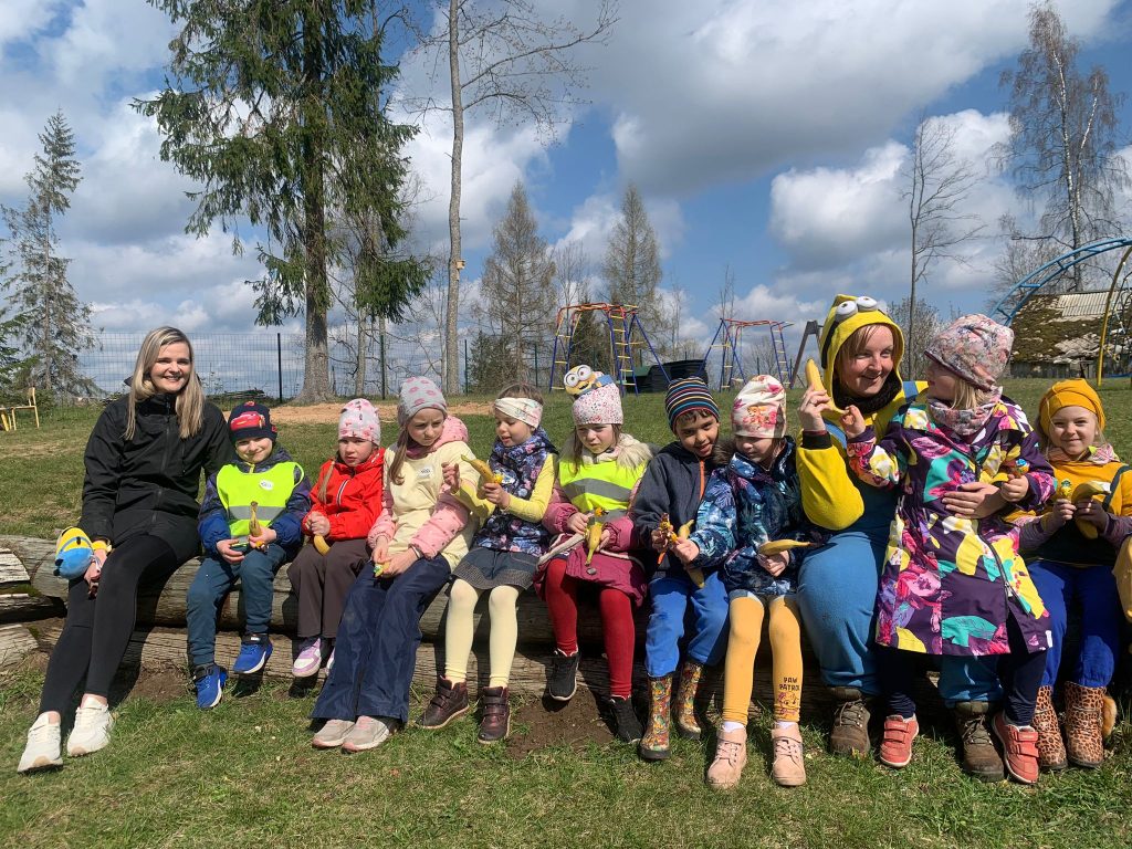 Ciemos pie Kusas PII + baltā galdauta svētki - 2023